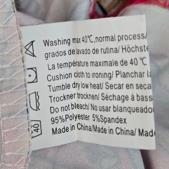 NWT | Red & Orange Medallion Print Keyhole O-Ring Dress with Pockets | Large - Picture 5 of 6